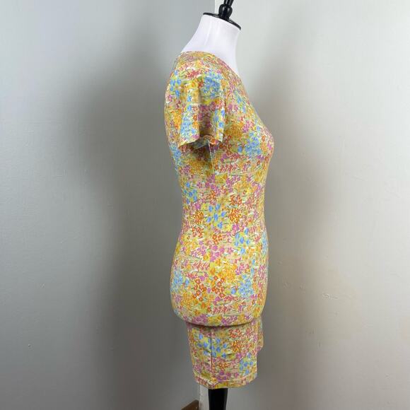 STONE FOX SWIM Bambi Baby Tee Dress Flower Fields Print Small $120 - Picture 7 of 10